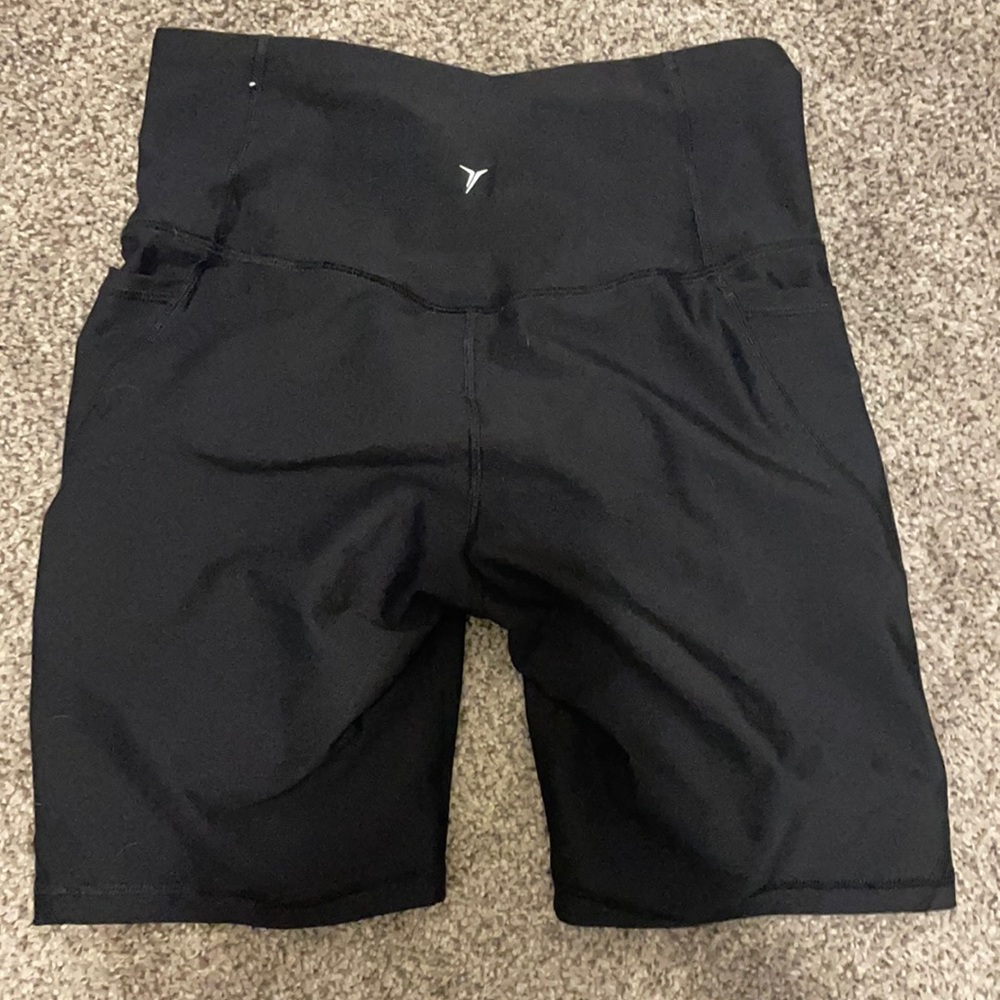 Black biker shorts worn once!
